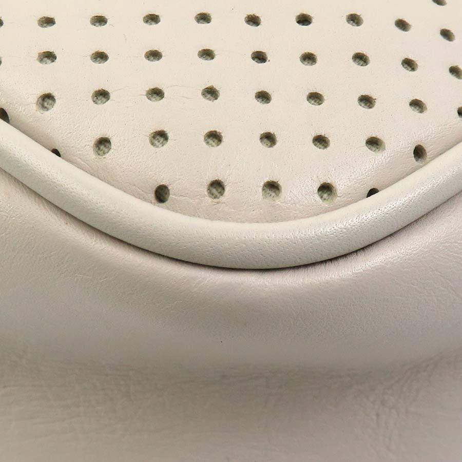 ボッテガヴェネタ BOTTEGAVENETA 斜め掛けショルダーバッグ レザー アイボリー_5