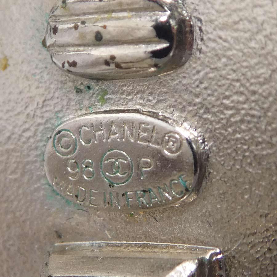シャネル CHANEL イヤリング クローバー メタル/シェル シルバー/ホワイト_7