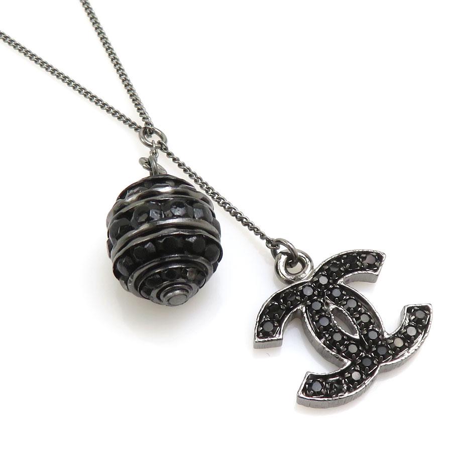 CHANEL ココマーク ネックレス ラインストーン ガンメタ CHANEL（シャネル） ネックレス ココマーク メタル/ラインストーン
