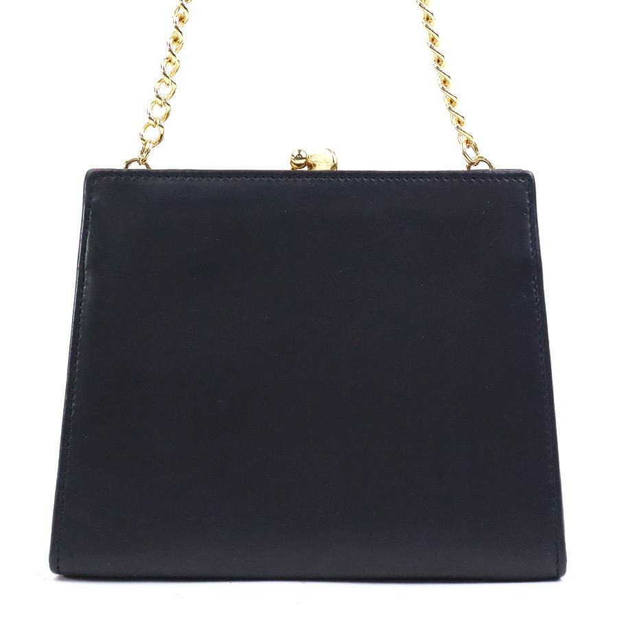 サルヴァトーレフェラガモ Salvatore Ferragamo ショルダーバッグ ヴァラリボン レザー/メタル ブラック/ゴールド レディース 送料無料【中古】 e61621k サルヴァトーレフェラガモ Salvatore Ferragamo ショルダーバッグ