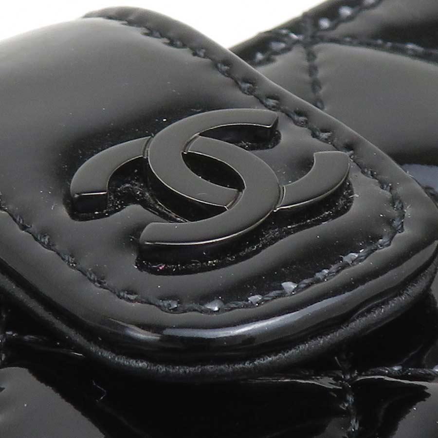 CHANEL（シャネル） ポーチ パテントレザー ブラック : ブランド