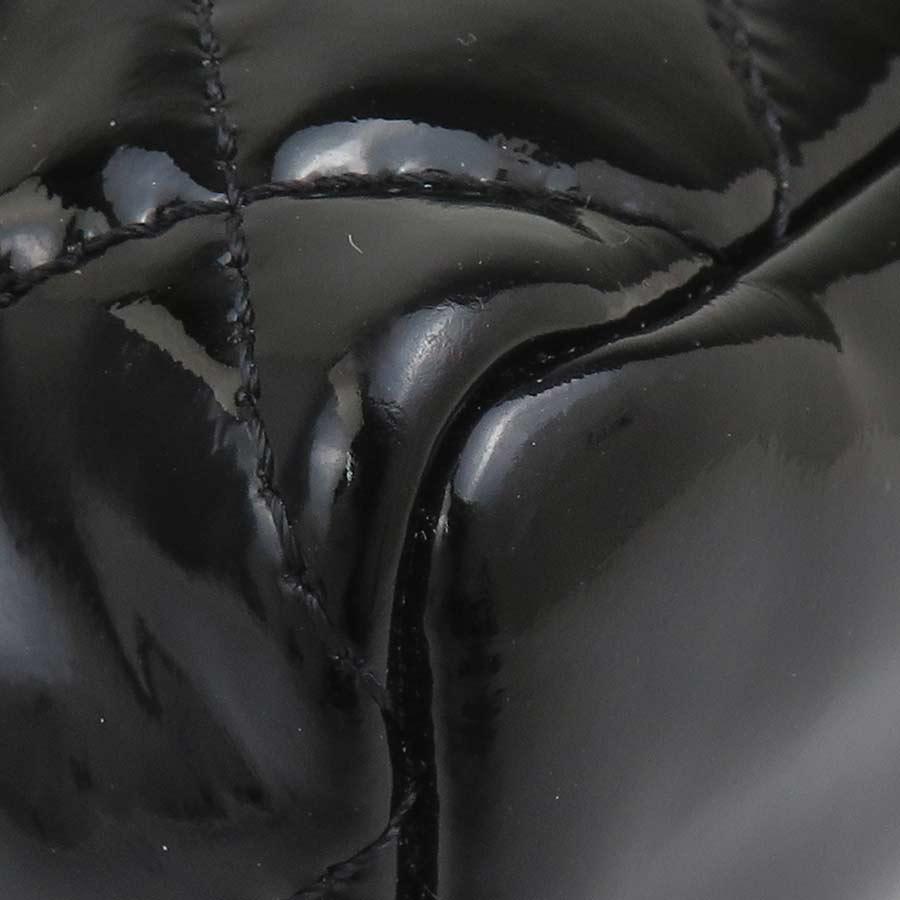 CHANEL（シャネル） ポーチ パテントレザー ブラック : ブランド