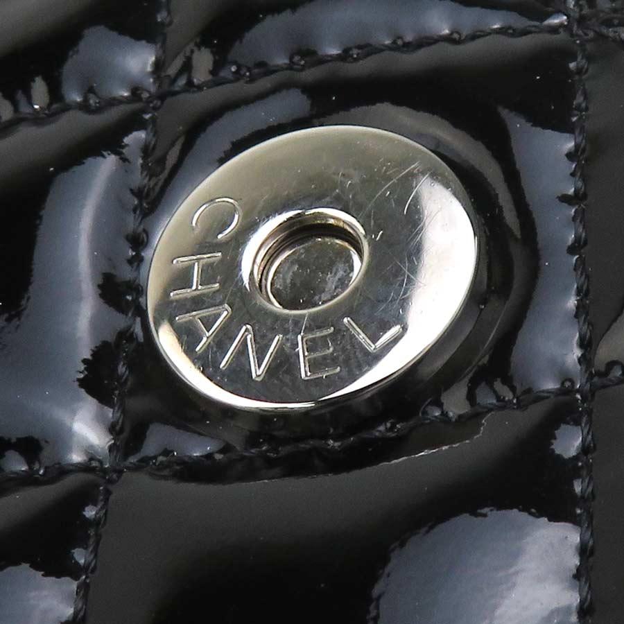 CHANEL（シャネル） ポーチ パテントレザー ブラック : ブランド