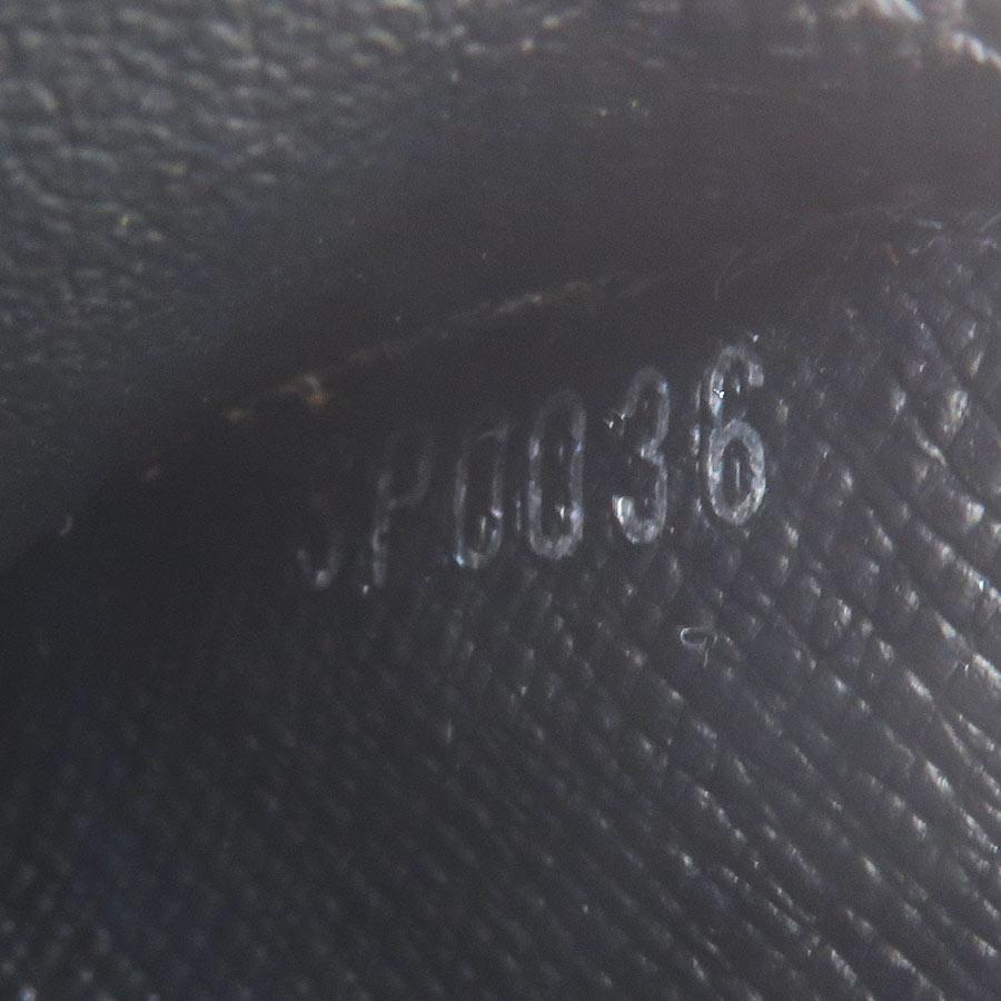 LOUIS VUITTON（ルイ・ヴィトン） ルイ ヴィトン 二つ折り財布 タイガ