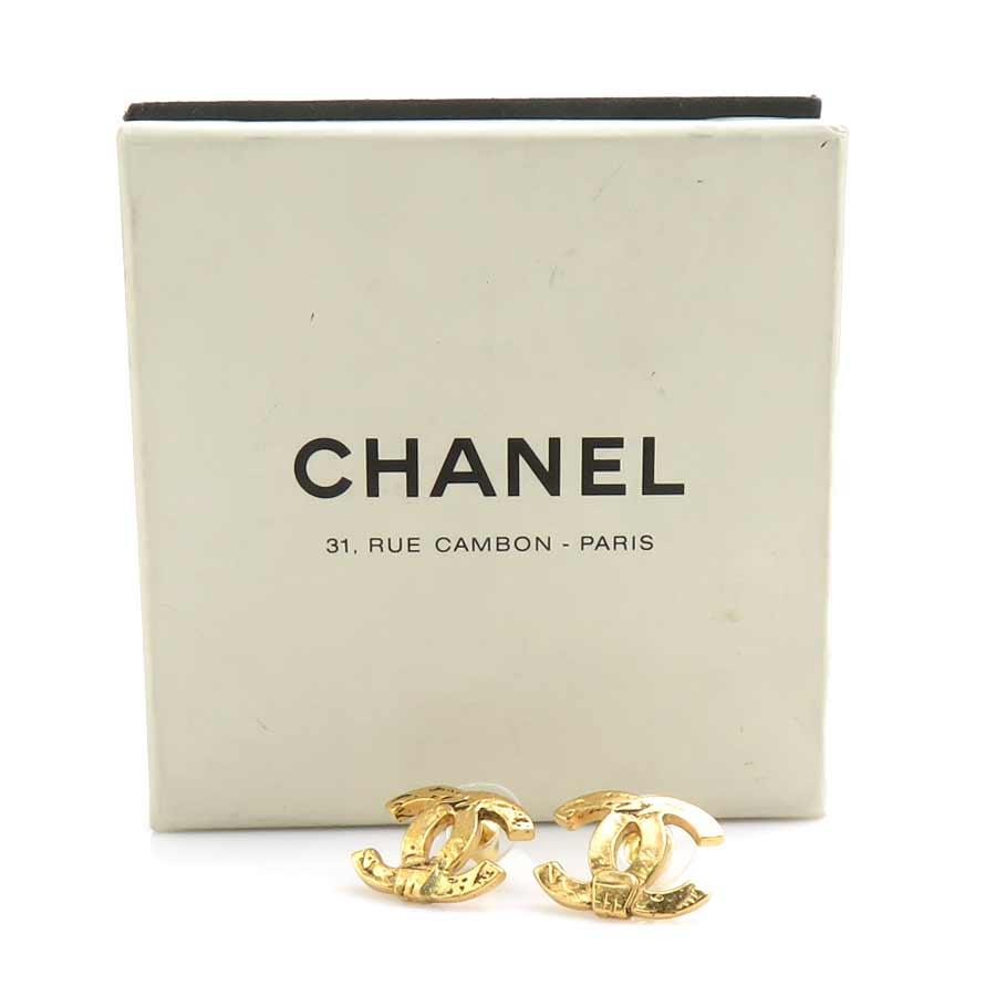 CHANEL（シャネル） ピアス ココマーク メタル ゴールド : ブランド