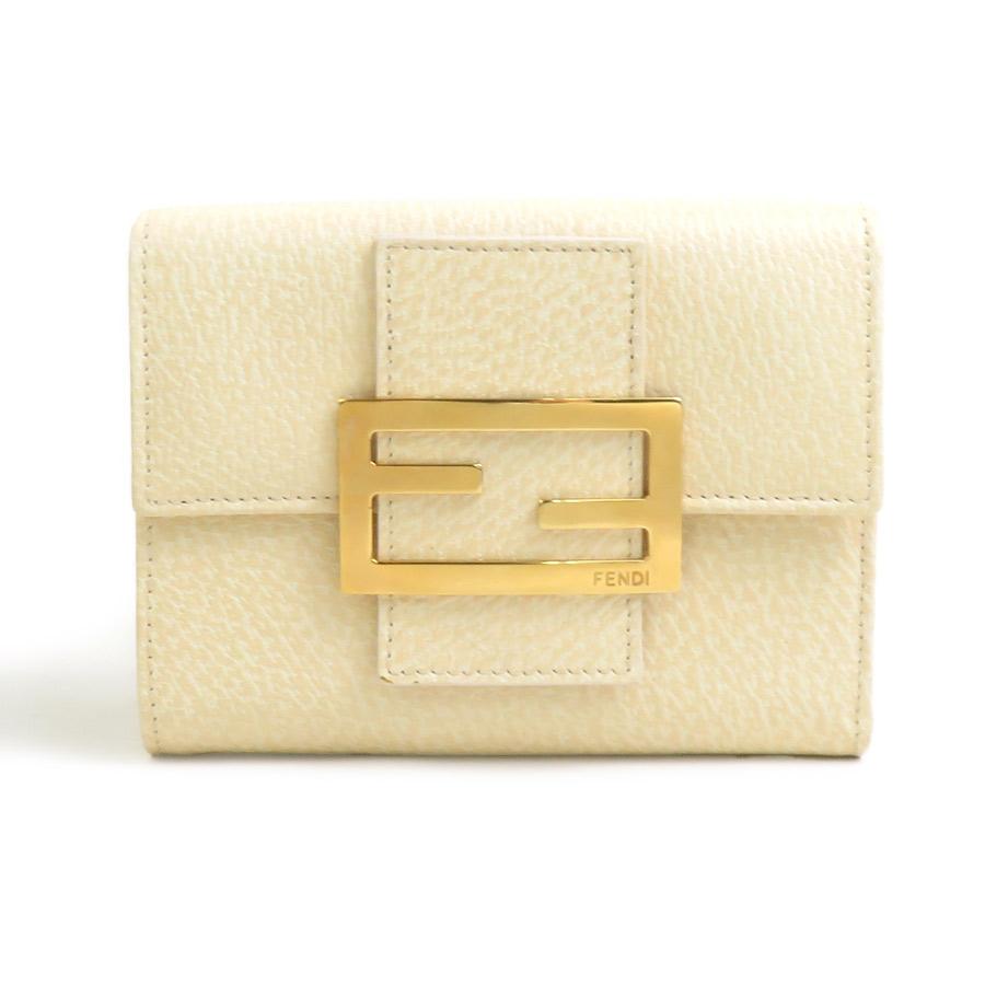 FENDI（フェンディ） 三つ折り財布 レザー ベージュ : ブランド