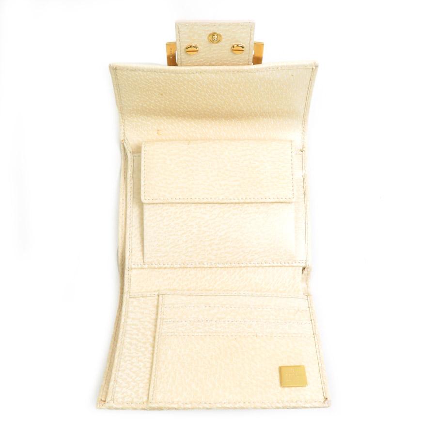 FENDI（フェンディ） 三つ折り財布 レザー ベージュ : ブランド