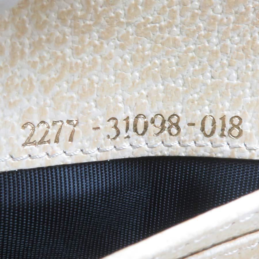 FENDI（フェンディ） 三つ折り財布 レザー ベージュ : ブランド