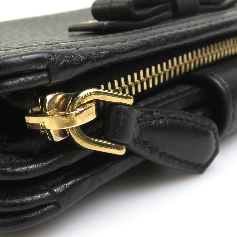 PRADA（プラダ） 二つ折り財布 レザー ブラック : ブランドバリュー