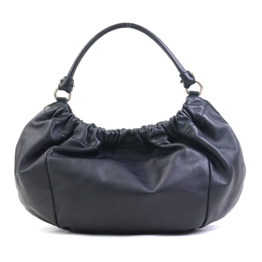 サルヴァトーレフェラガモ Salvatore Ferragamo ショルダーバッグ