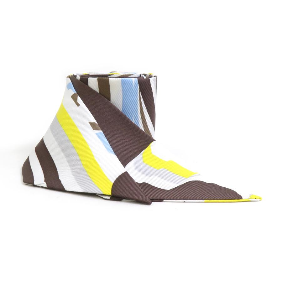 HERMES エルメス シルクツイリースカーフイエロー美品 HERMES（エルメス） スカーフ ツイリー シルク ホワイト/ブラウン
