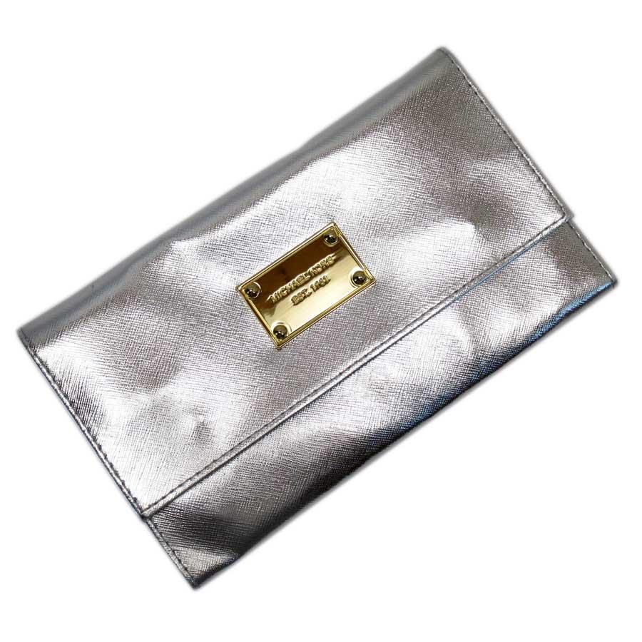 マイケルコース Michael Kors ジュエリーケース アクセサリーケース レザーx金属素材 シルバーxゴールド 定番人気 G0818 ブランドバリュー 通販 Yahoo ショッピング