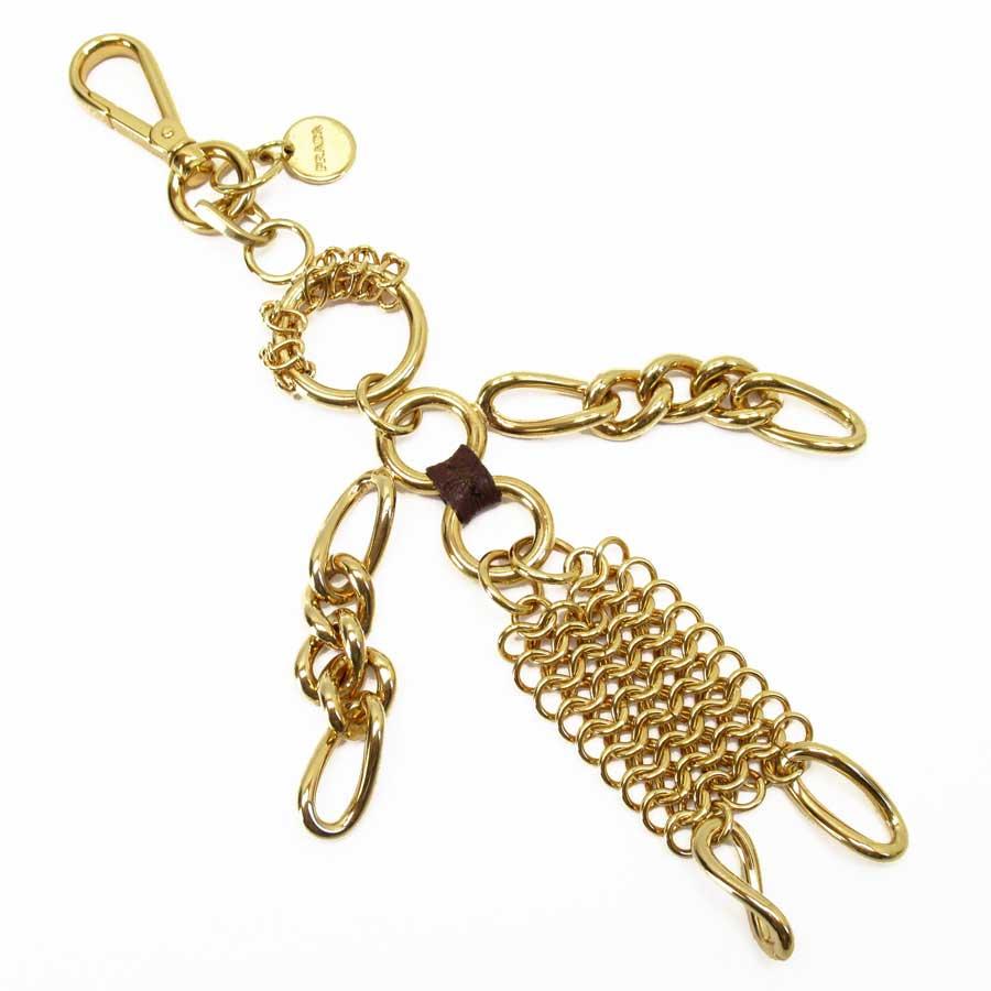 希少品 PRADA キーホルダー ゴールド シルバー PRADA（プラダ） キーホルダー チャーム メタル ゴールド : ブランド