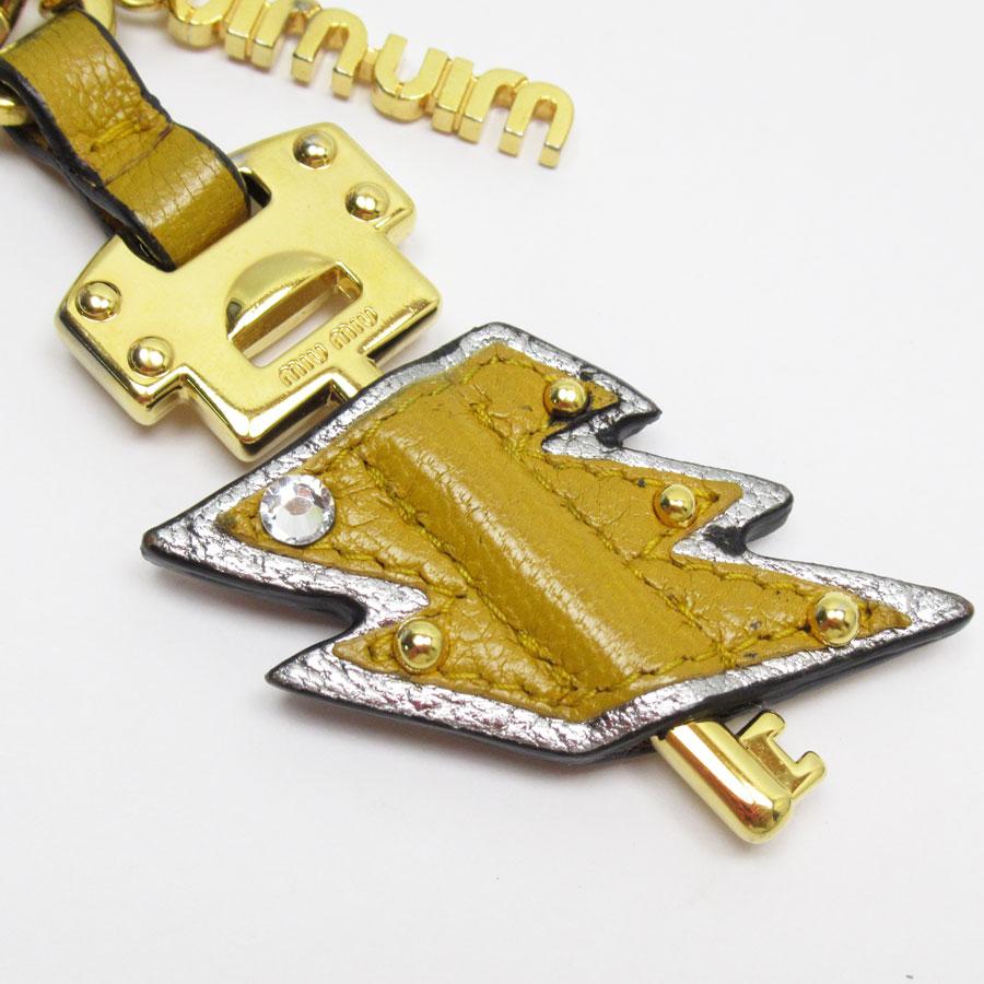 miu miu（ミュウミュウ） チャーム キーリング レザー/メタル イエロー