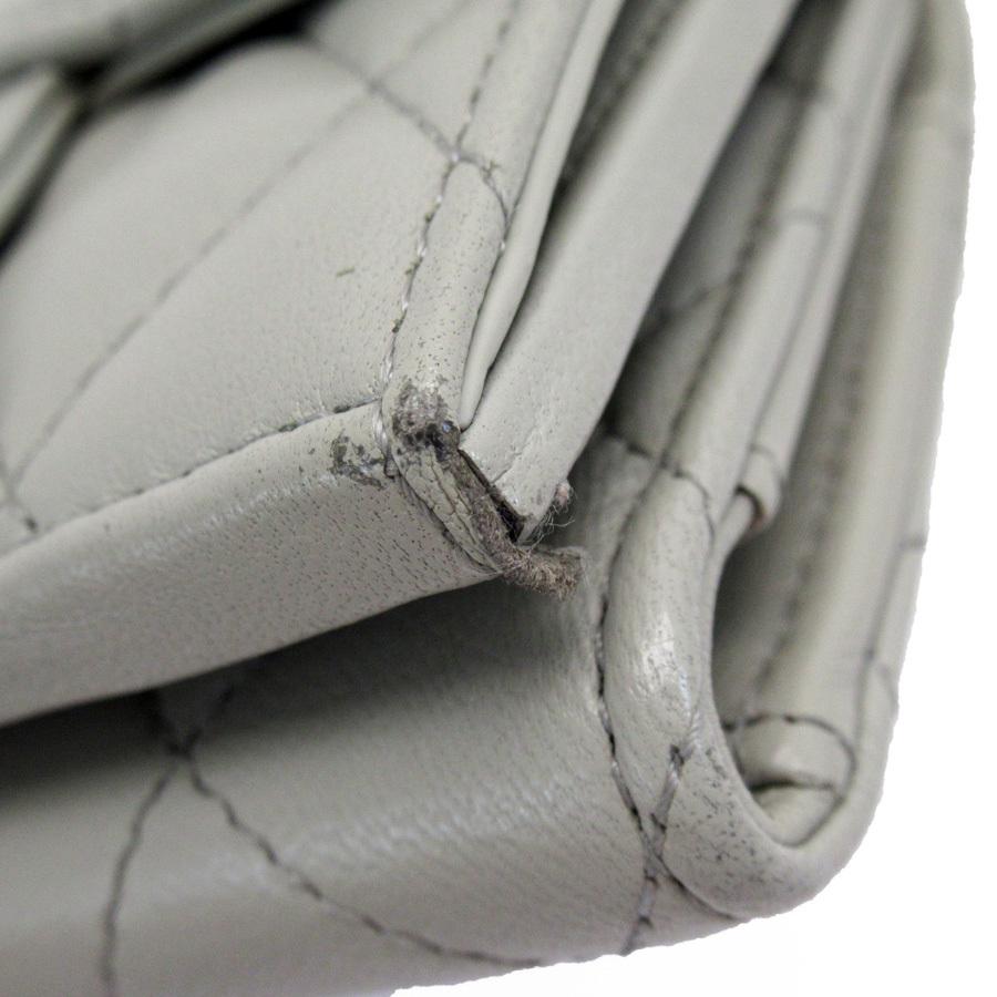 CHANEL シャネル 三つ折り財布 マトラッセ ラムスキン ライト CHANEL シャネル 三つ折り財布 マトラッセ ラムスキン ライト