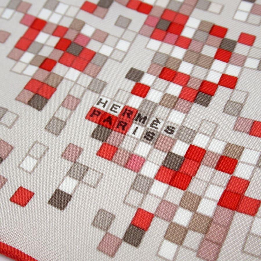 エルメス　 スカーフ カレ ４５ HERMES（エルメス） スカーフ カレ45 モザイク24 100％シルク オフ