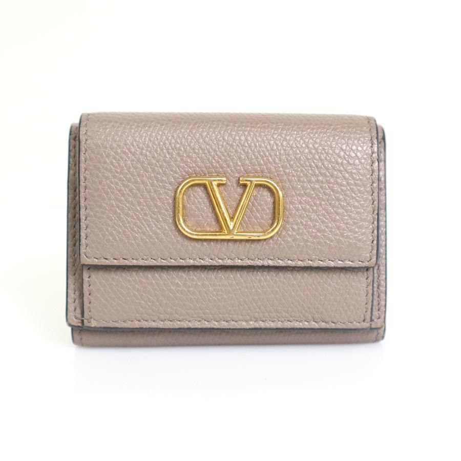 専用✨現行/定価約9万✨VALENTINO 三つ折り財布 水色 Vロゴ レザー ヴァレンティノ ガラヴァーニ Valentino Garavani 三つ折り財布