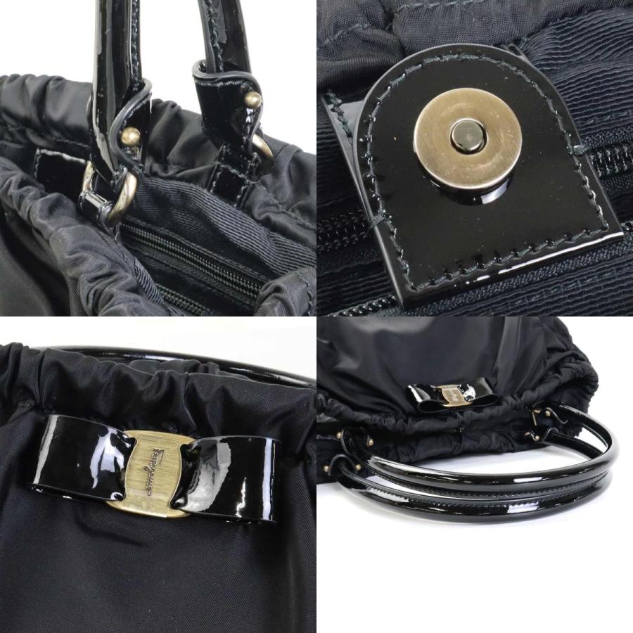 サルヴァトーレフェラガモ Salvatore Ferragamo ハンドバッグ ヴァラ