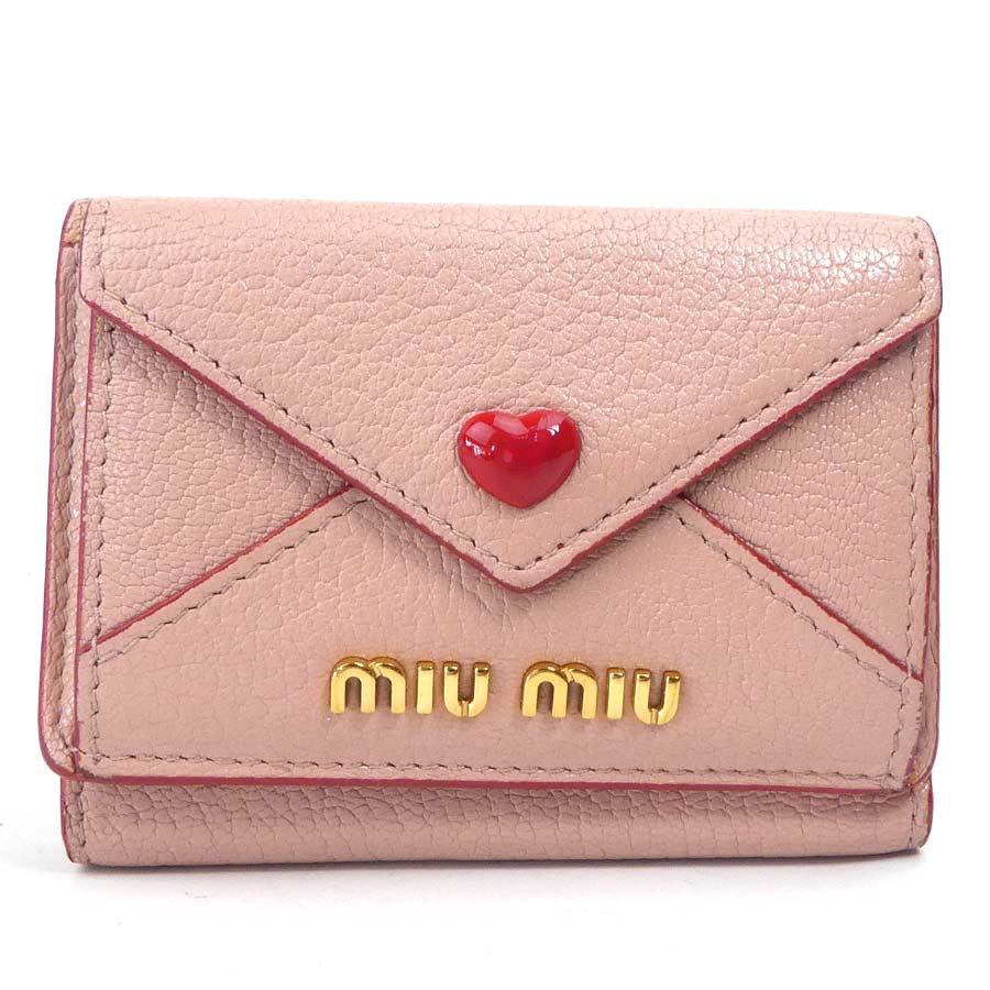美品】ミュウミュウ　三つ折り財布　ピンク　レザー　本革 miu ミュウミュウ MIUMIU 三つ折り財布 レザー ピンク