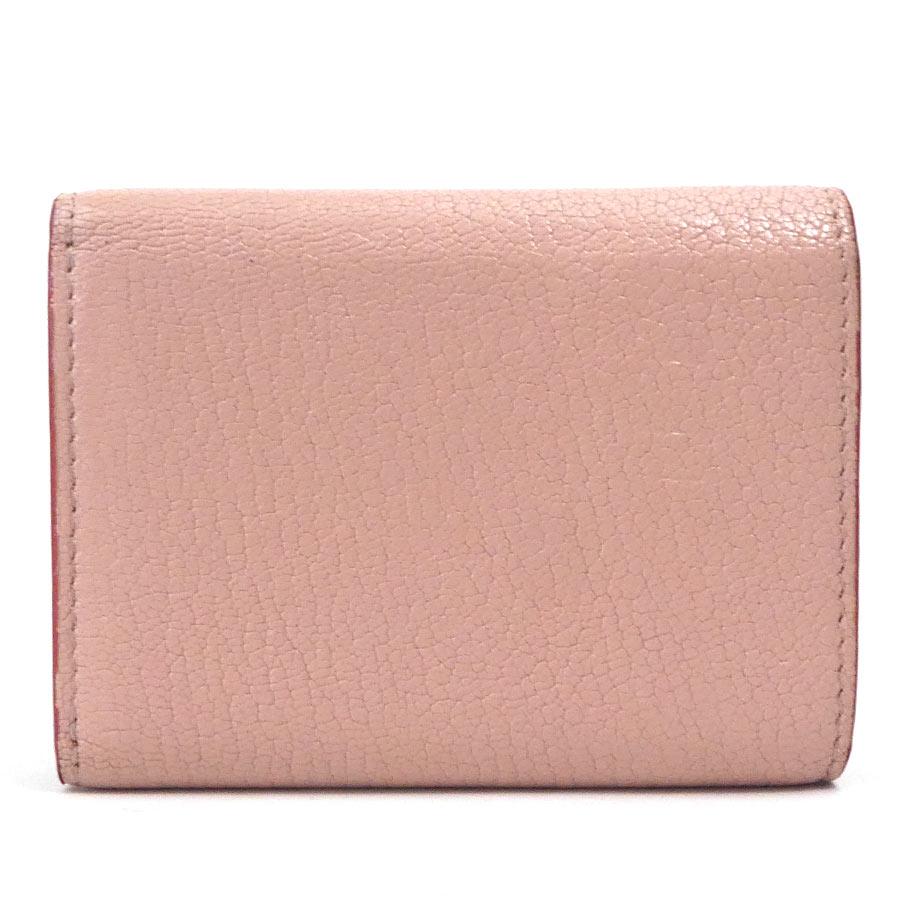 美品】ミュウミュウ　三つ折り財布　ピンク　レザー　本革 ミュウミュウ MIUMIU 三つ折り財布 ハート ピンク レディース