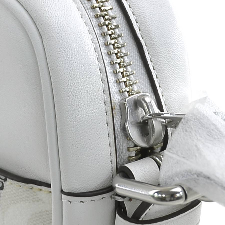 ★COACH★ホワイトレザー ショルダーバッグ★超美品★ COACH（コーチ） 斜め掛けショルダーバッグ レザー ホワイト