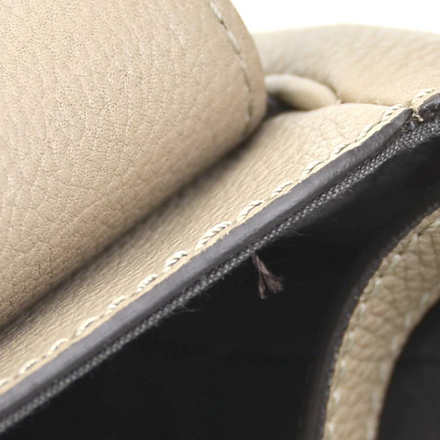 FENDI（フェンディ） ショルダーバッグ レザー ベージュ : ブランド