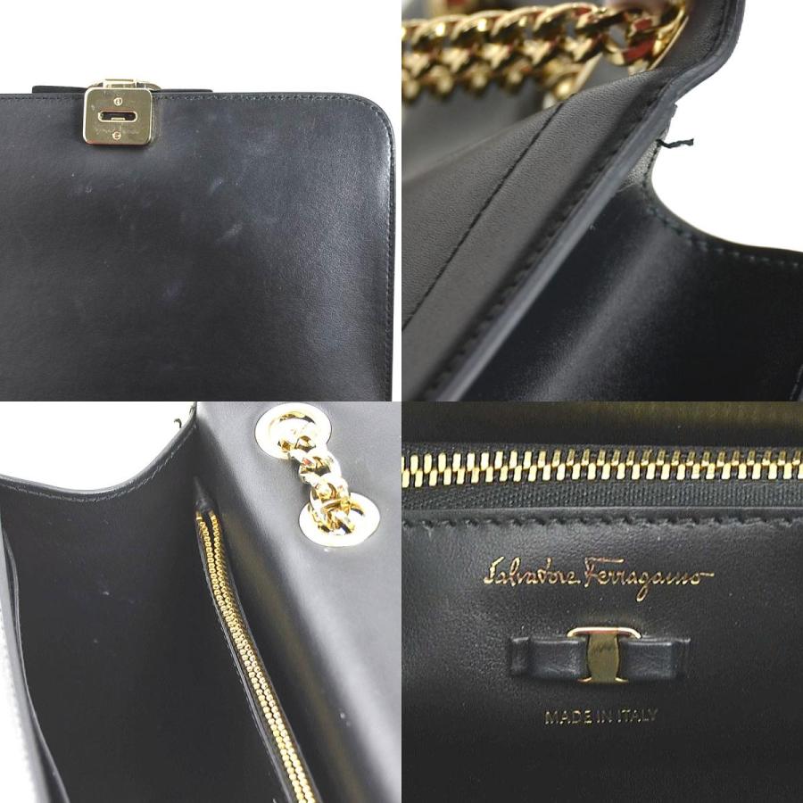 サルヴァトーレ・フェラガモ　ショルダーバッグ　ヴァラリボン　レザー　ブラック サルヴァトーレフェラガモ Salvatore Ferragamo ショルダーバッグ
