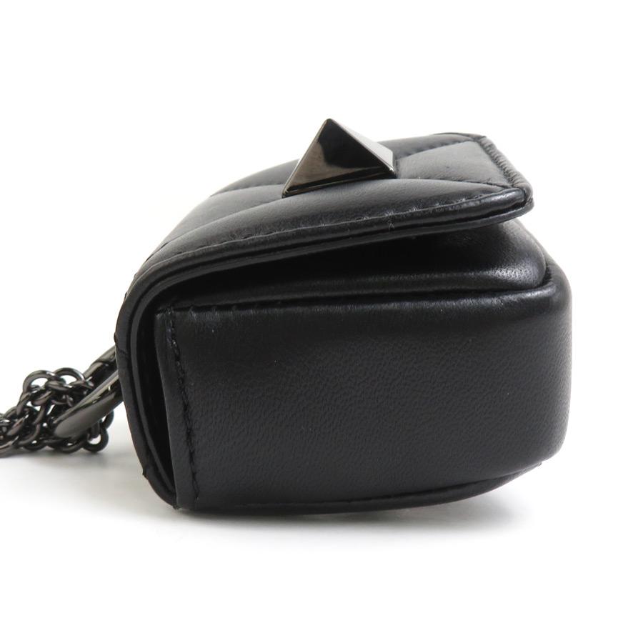 新品未使用　VALENTINO ヴァレンティノガラヴァーニ ポーチ ヴァレンティノ ガラヴァーニ Valentino Garavani ポーチ レザー