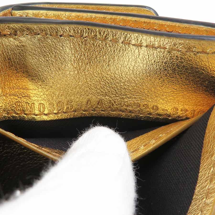 FENDI（フェンディ） 三つ折り財布 レザー ゴールド : ブランド