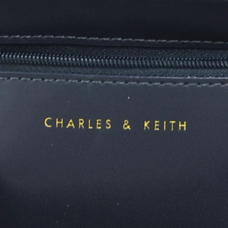 CHARLES & KEITH チャールズアンドキース ショルダーバッグ レザー