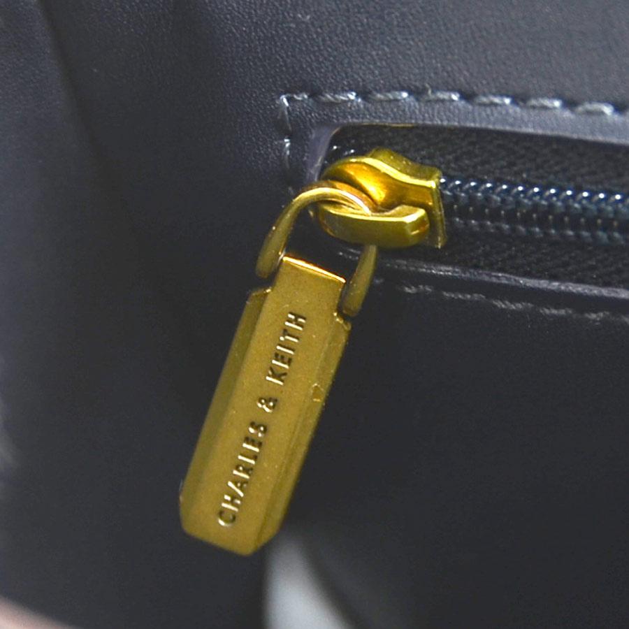 CHARLES & KEITH チャールズアンドキース ショルダーバッグ レザー
