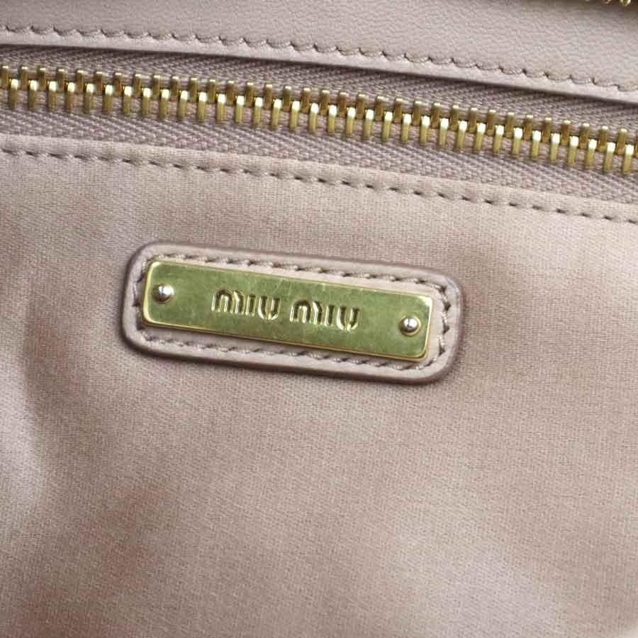 miu miu（ミュウミュウ） ハンドバッグ ショルダーバッグ レザー