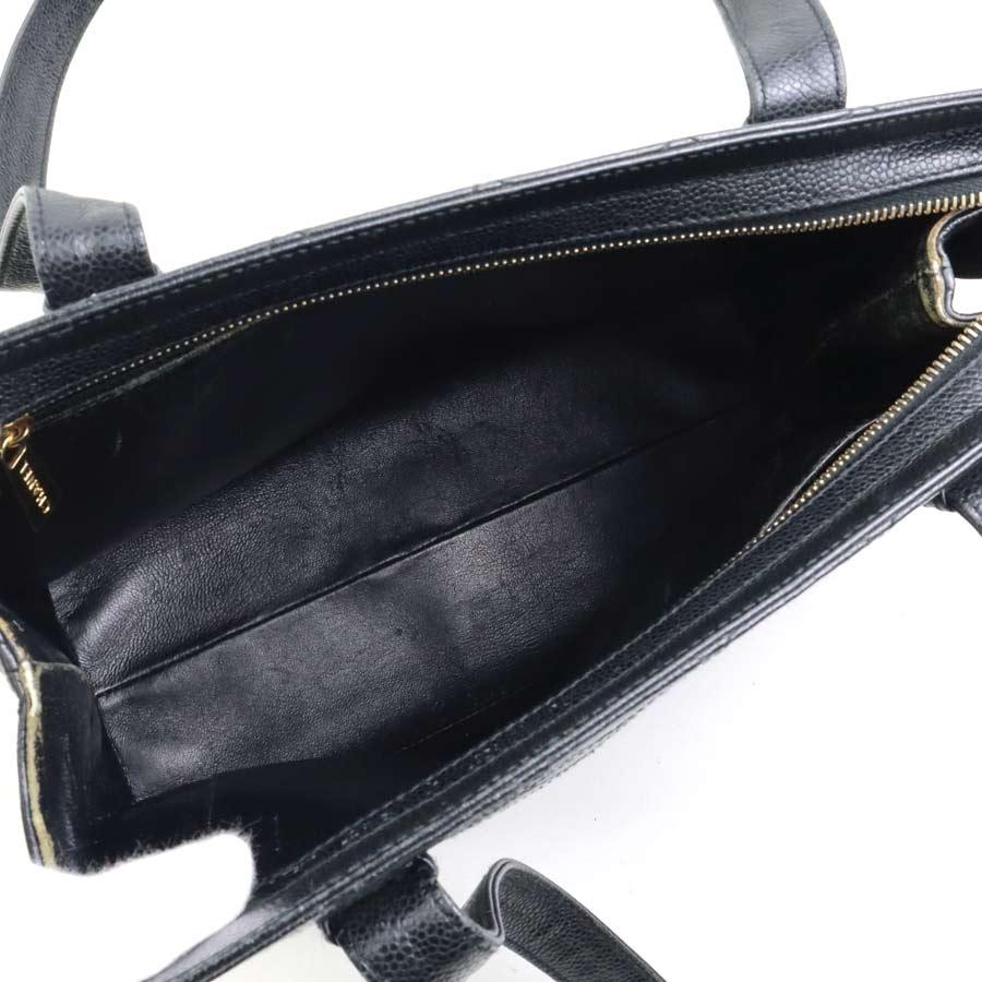 CHANEL（シャネル） ショルダーバッグ キャビアスキンレザー ブラック