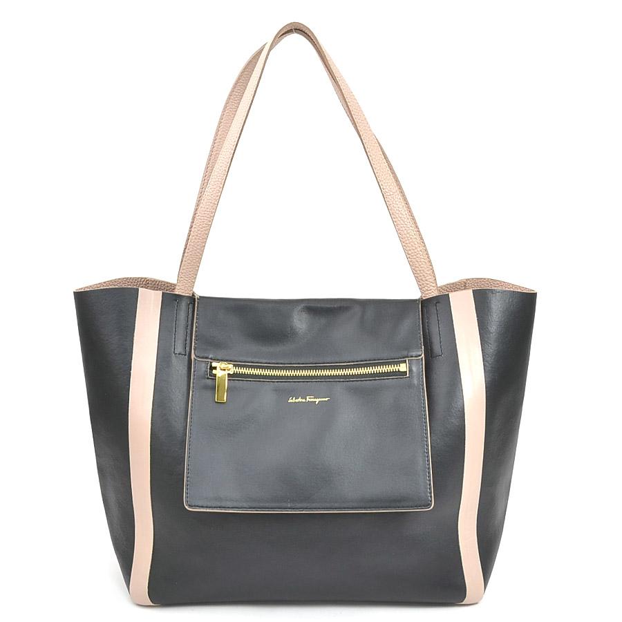 サルヴァトーレフェラガモ Salvatore Ferragamo ショルダーバッグ