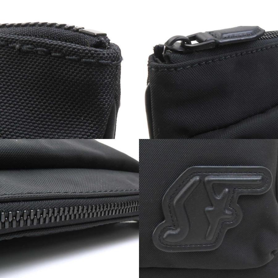 サルヴァトーレフェラガモ Salvatore Ferragamo ショルダーバッグ