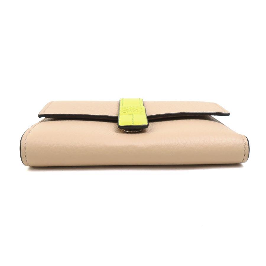 LOEWE（ロエベ） 三つ折り財布 レザー ベージュ×イエロー : ブランド