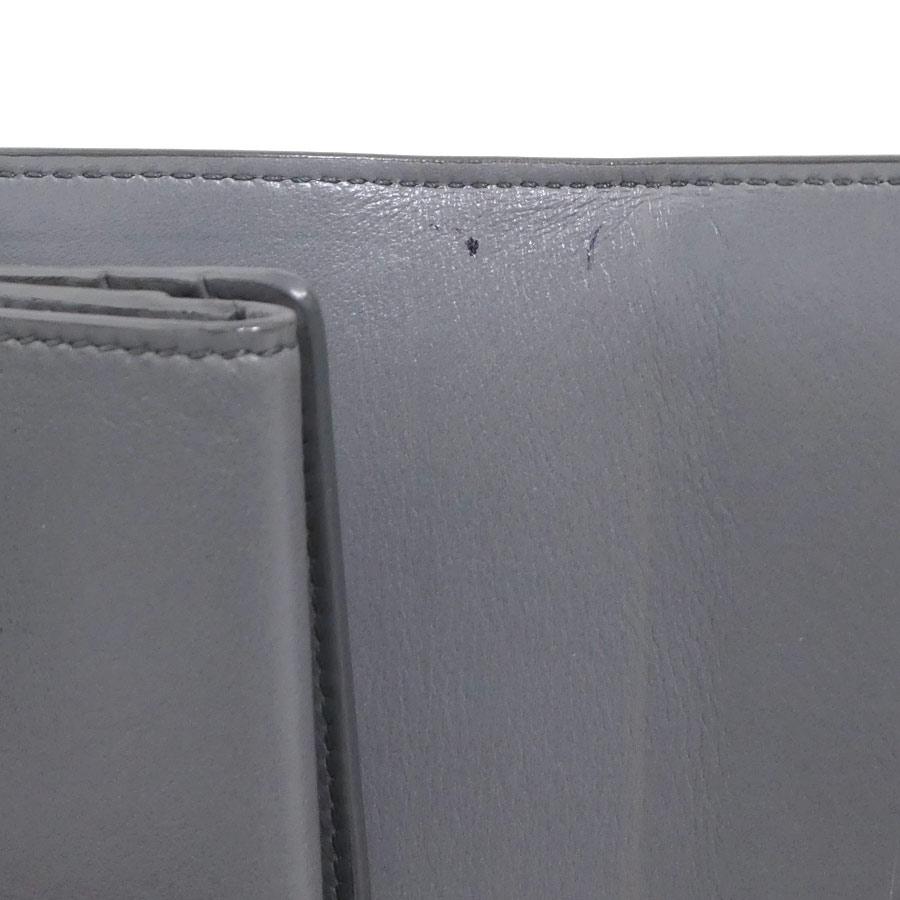セリーヌ CELINE 三つ折り財布 レザー グレー レディース 送料無料【中古】 h31875a CELINE（セリーヌ） 三つ折り財布 レザー グレー : ブランドバリュー