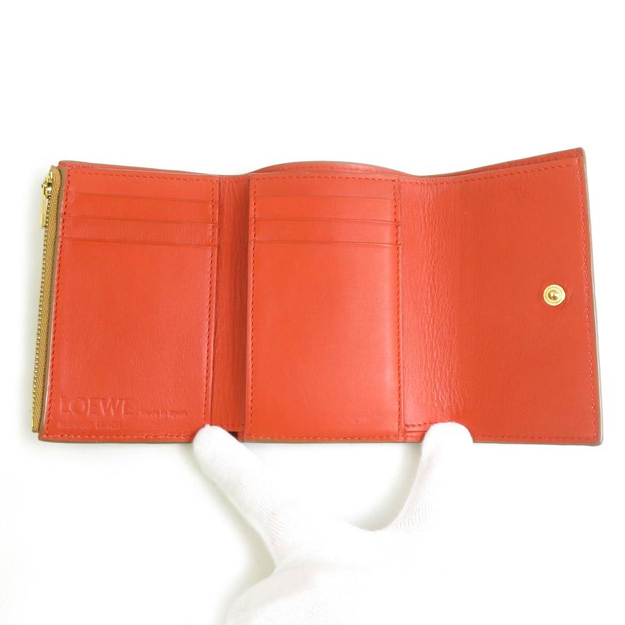 ロエベ LOEWE 三つ折り財布 フクロウ レザー キャメルブラウン ユニセックス 送料無料【中古】 h32069i LOEWE（ロエベ） 三つ折り財布 フクロウ レザー キャメルブラウン