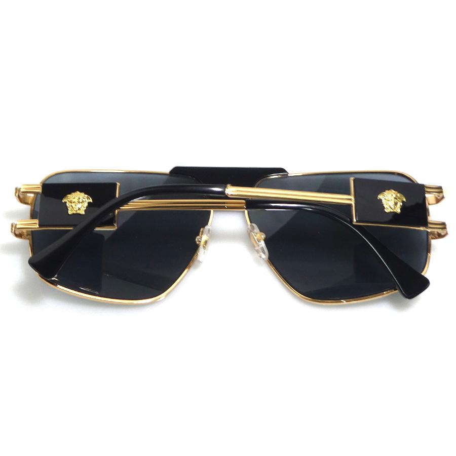 【美品✨】ヴェルサーチ 付属品完備 サングラス ロゴ ブラック ヴェルサーチ VERSACE サングラス メタル ブラック/ゴールド