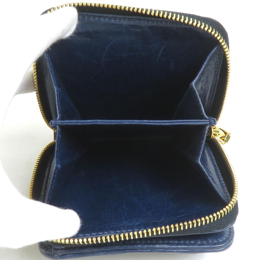 美品✨ (ミュウミュウ)　レザー　二つ折り財布 miu miu（ミュウミュウ） 二つ折り財布 レザー ネイビー : ブランド
