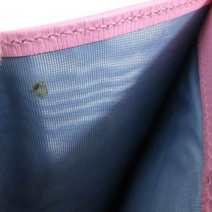GUCCI（グッチ） 二つ折り財布 ばなにゃ レザー ピンク : ブランド