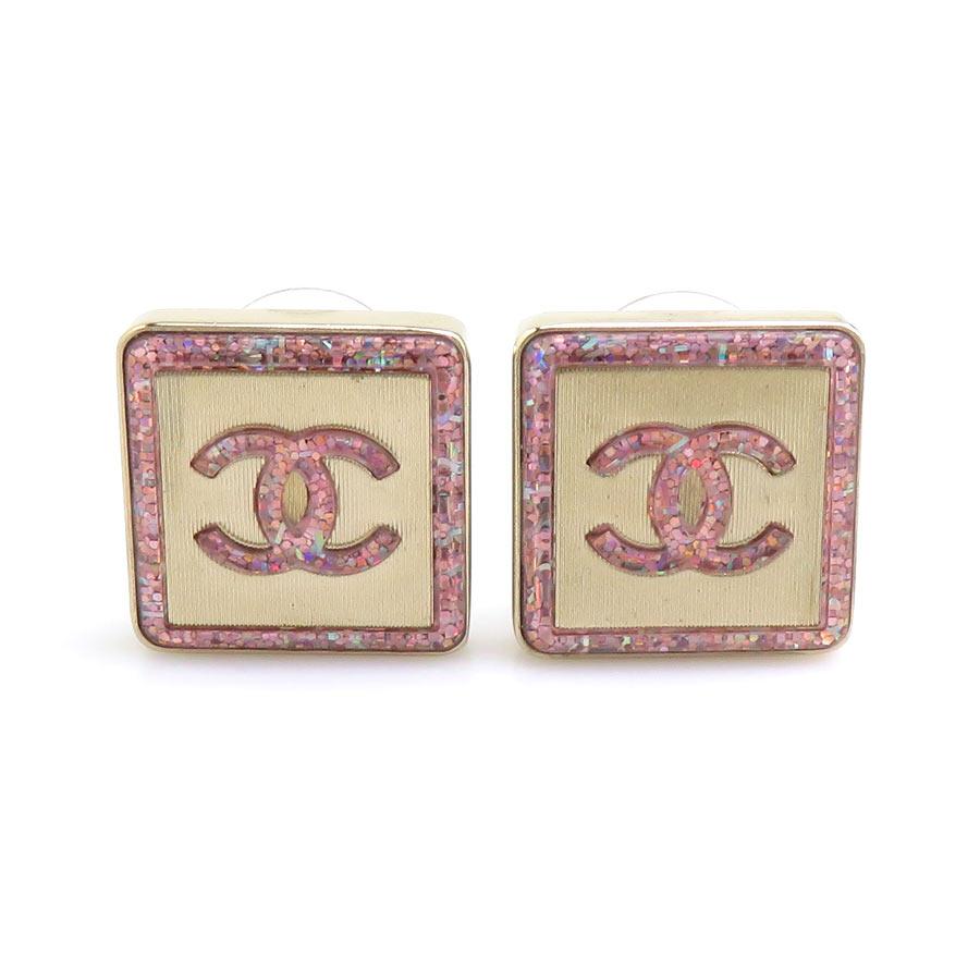 CHANEL（シャネル） ピアス メタル ゴールド/ピンク : ブランド