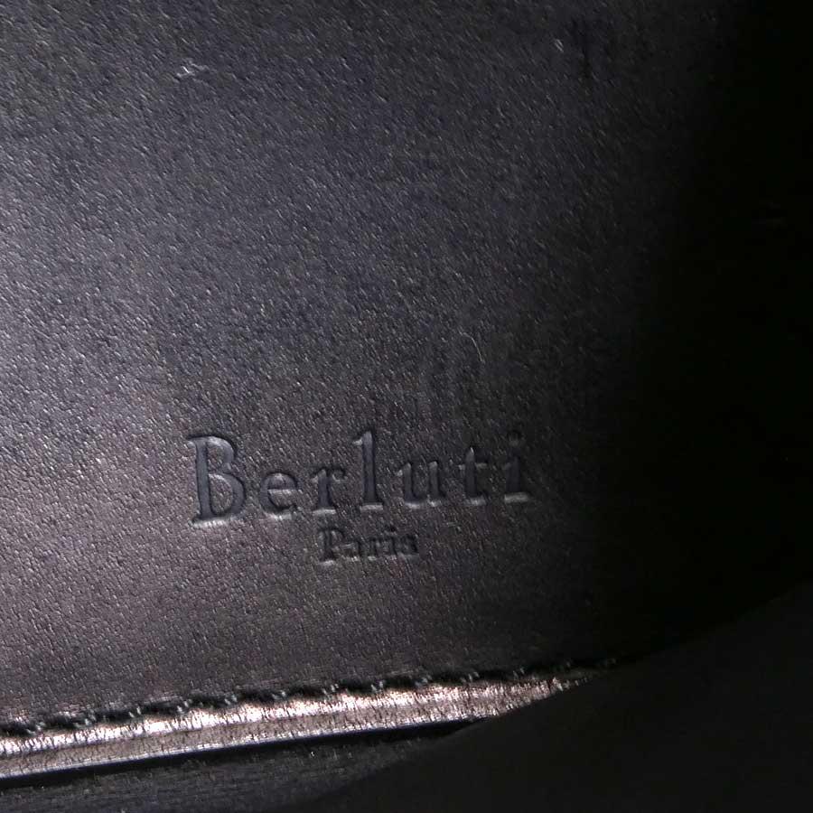 ベルルッティ Berluti ラウンドファスナー長財布 イタウバ