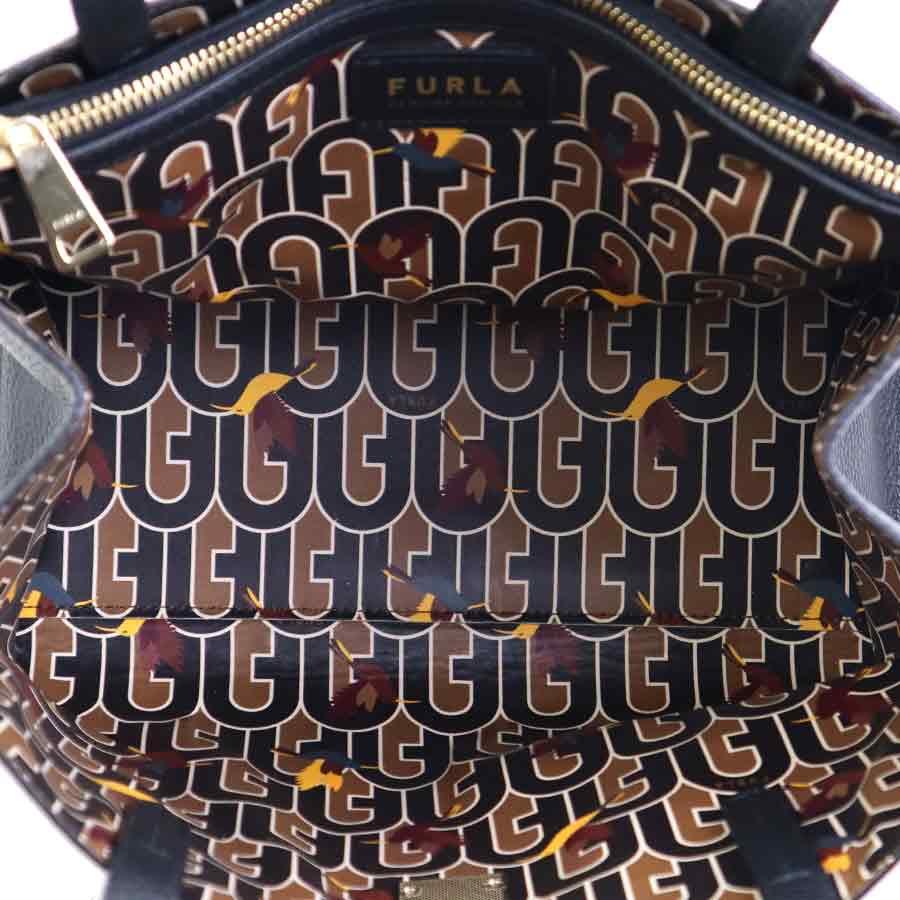 FURLA（フルラ） ショルダーバッグ レザー ブラック : ブランド
