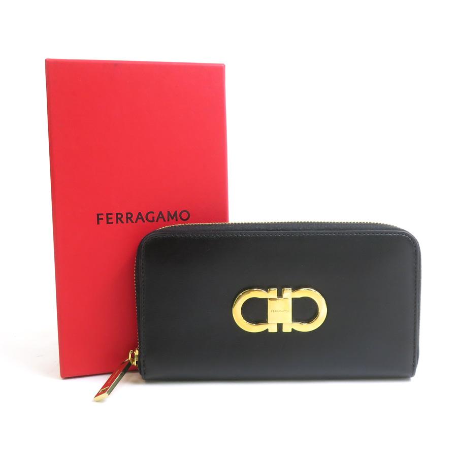 サルヴァトーレフェラガモ Salvatore Ferragamo ラウンドファスナー長