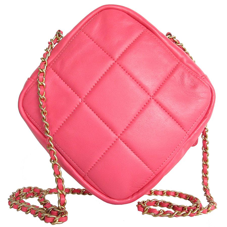 CHANEL（シャネル） ショルダーバッグ レザー ピンク : ブランド