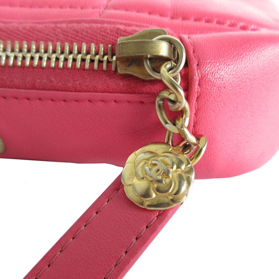 CHANEL（シャネル） ショルダーバッグ レザー ピンク : ブランド