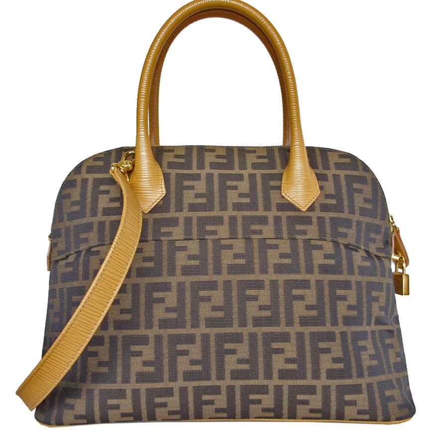 FENDI（フェンディ） ハンドバッグ ショルダーバッグ ズッカ ナイロン