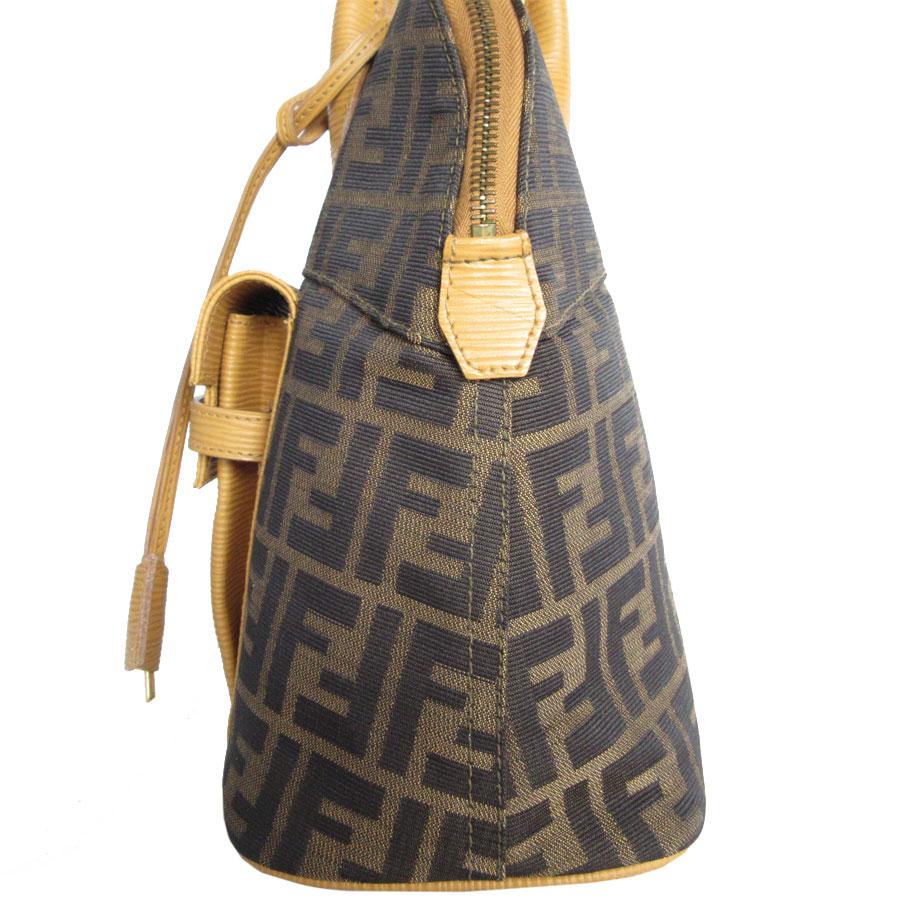 FENDI（フェンディ） ハンドバッグ ショルダーバッグ ズッカ ナイロン