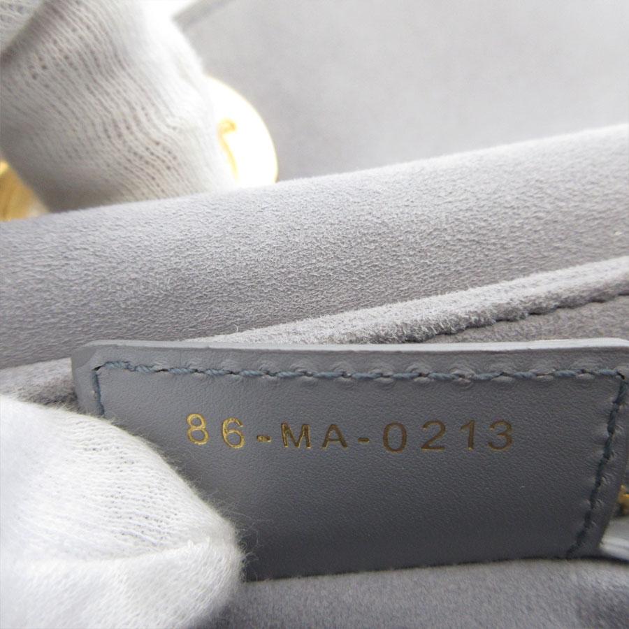 クリスチャンディオール Christian Dior ショルダーバッグ 30モンテーニュ レザー グレー レディース 送料無料【中古】 k0031i クリスチャンディオール Christian Dior ショルダーバッグ 30